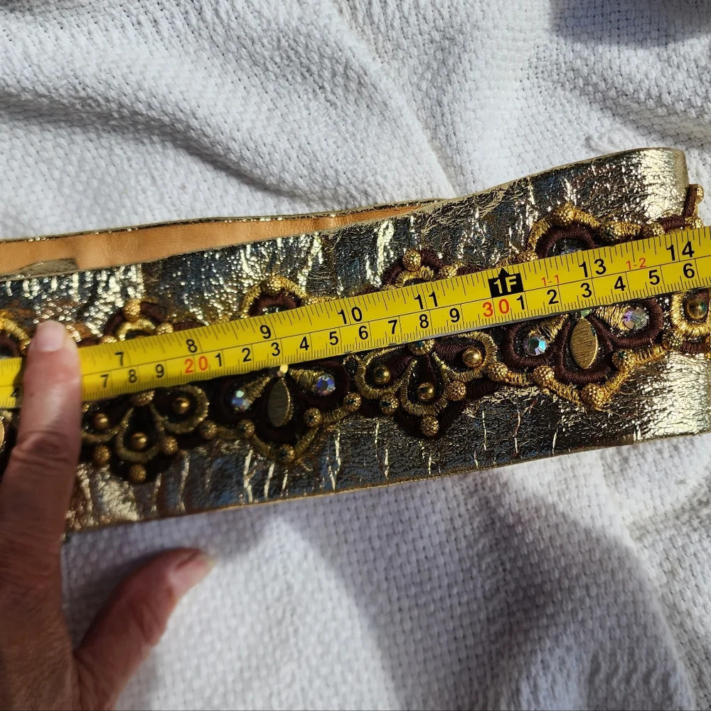 Vintage Gold Lamé‎ Appliqué Belt S - Picture 6 of 10